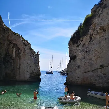 Sky With Stunning View Selca (Brac)