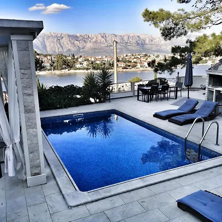 Sky With Stunning View Casa de Férias *
