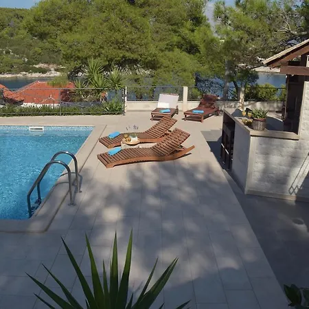 Sky With Stunning View Selca (Brac)