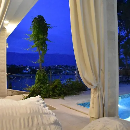 Sky With Stunning View *